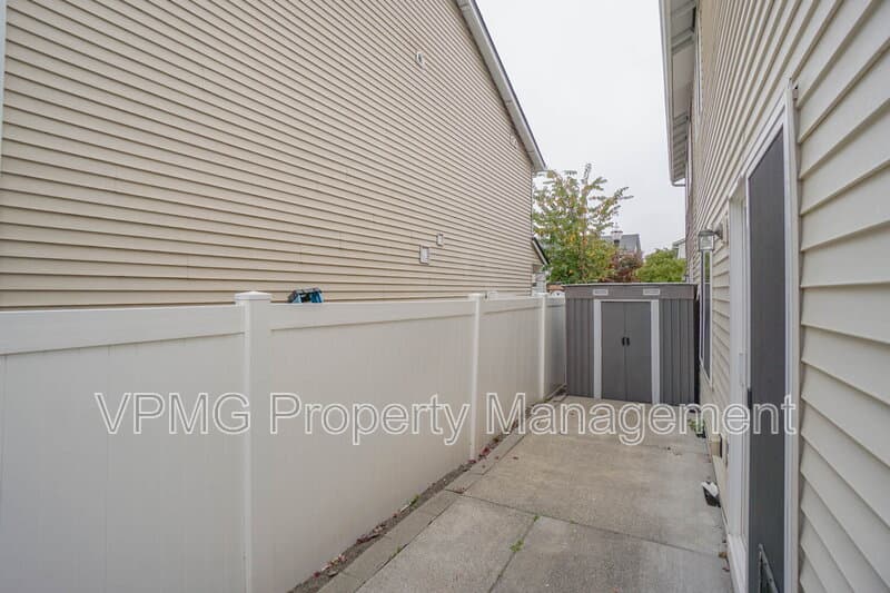 Vancouver Townhome: 7808 NE 60th St