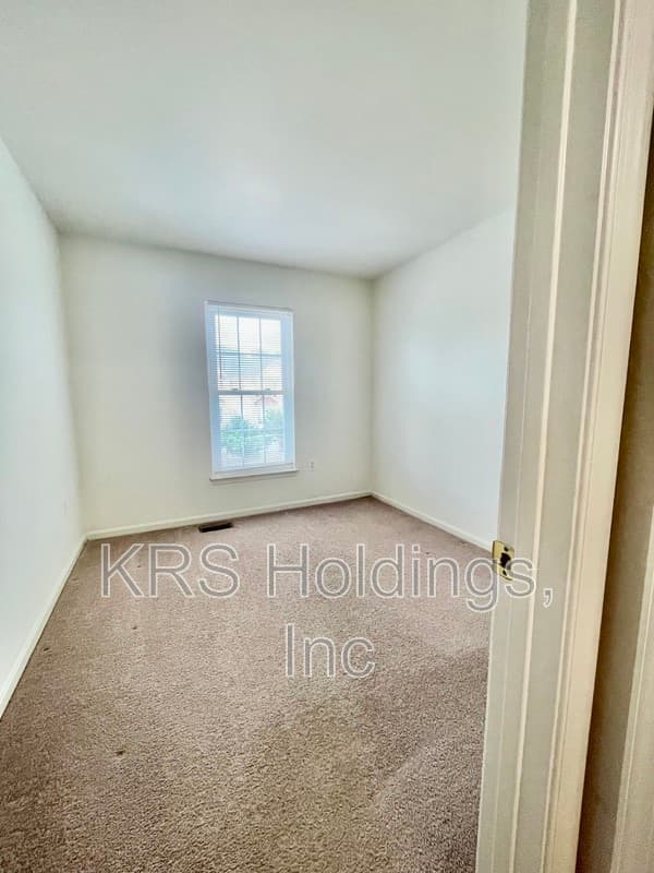 Woodbridge Townhome: 15241 Barnabas Trail