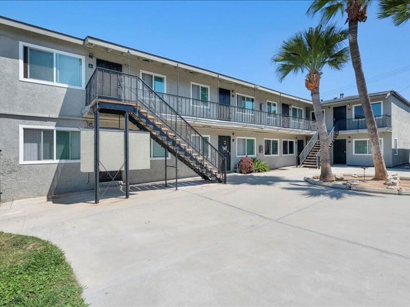 Long Beach Condo: 1388 Martin Luther King Junior Avenue