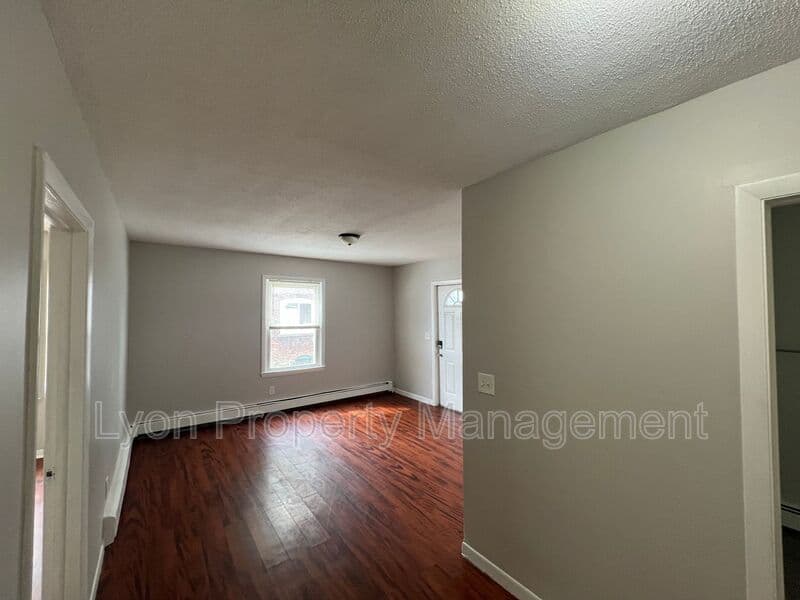New London Condo: 53 Prest St