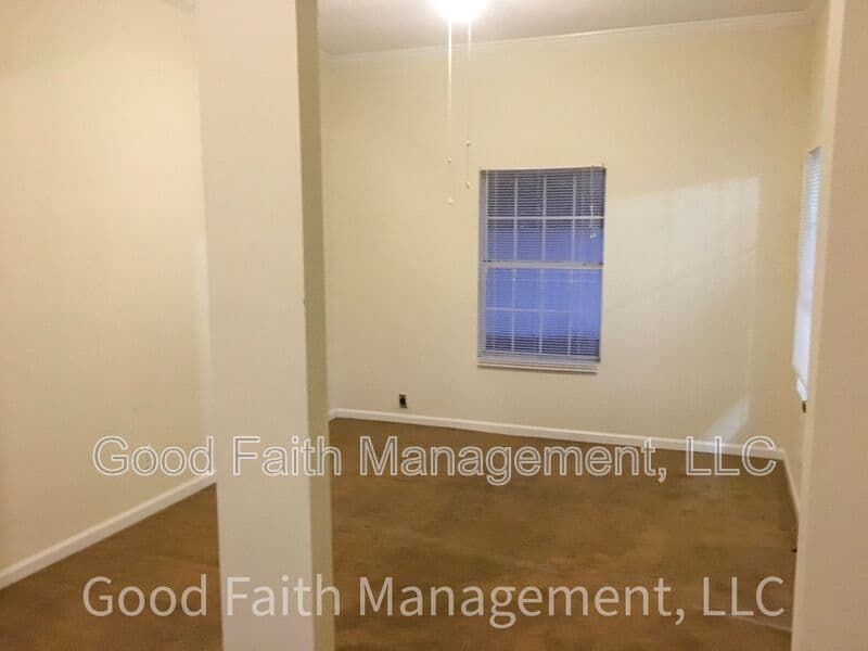 Waynesboro House: 313 W 11th Street