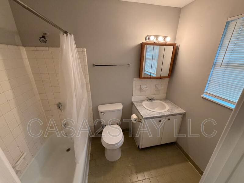Louisville Condo: 5107 Malibu Ct
