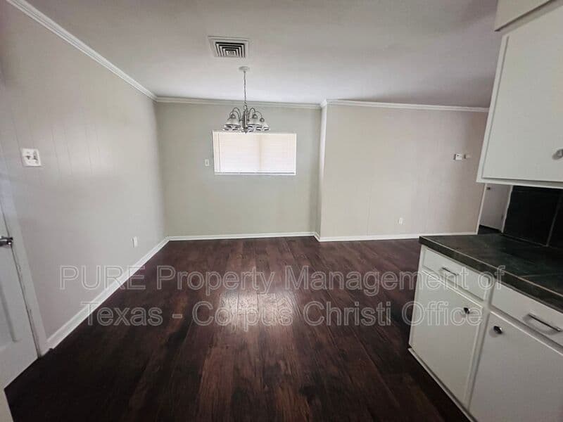 Corpus Christi, House: 3842 Tiger Lane