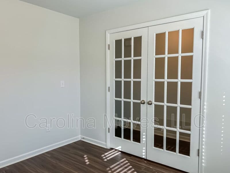 Inman House: 345 Carramore Drive