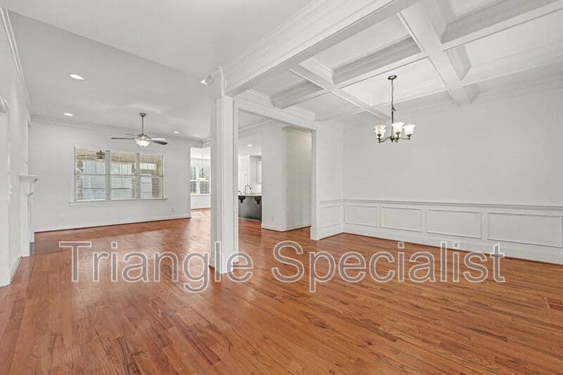 Rolesville House: 7436 Pomona Avenue