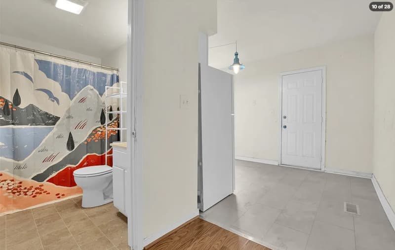 Richmond Condo: 2111 Maplewood Ave