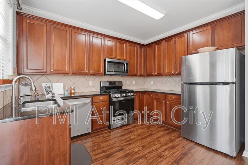 Suwanee Townhome: 4428 Grove Field Park NW