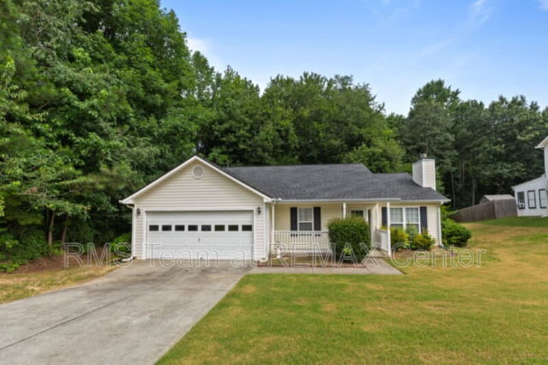 Dacula House: 2510 Fort Daniels Dr
