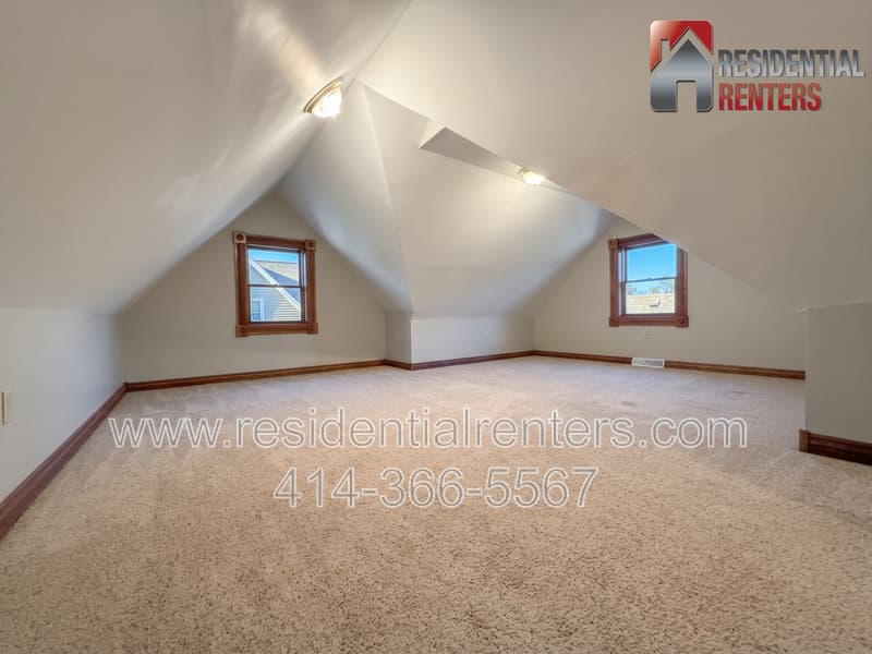 Milwaukee Condo: 2210 S Winchester Street