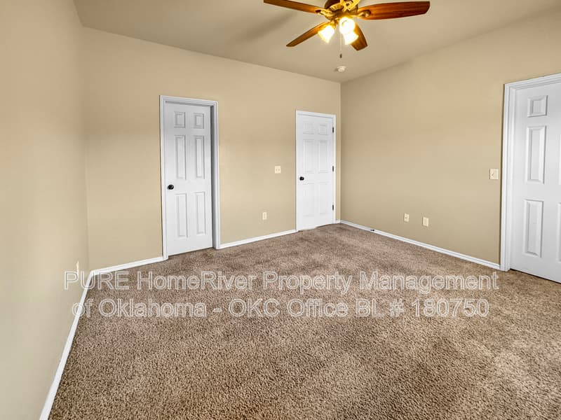 Edmond Condo: 100 Ashley Dr