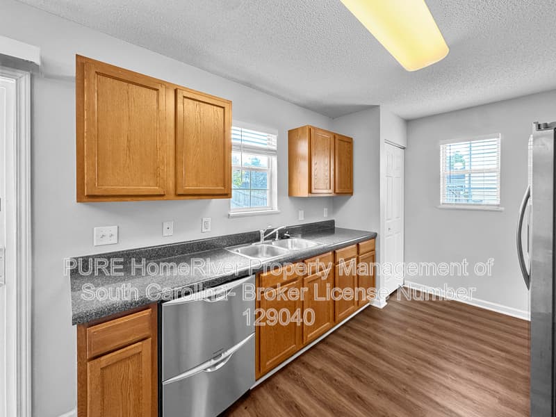 Lexington House: 345 Cape Jasmine Way