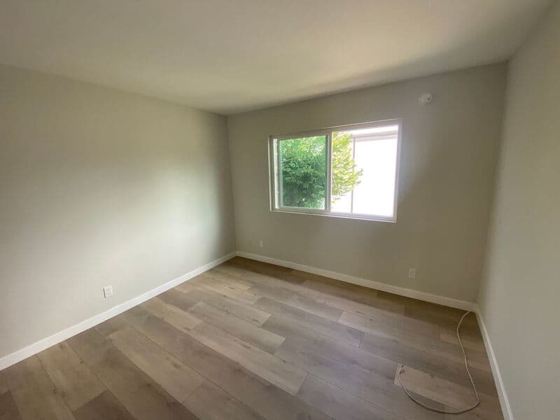Sunland House: 8603 Fenwick Street