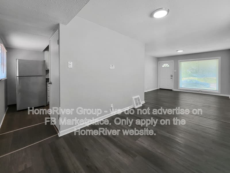 Saint Louis House: 10648 Spring Garden Dr