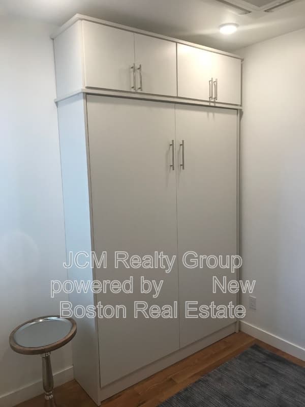 Chelsea Condo: 16 Fifth Street