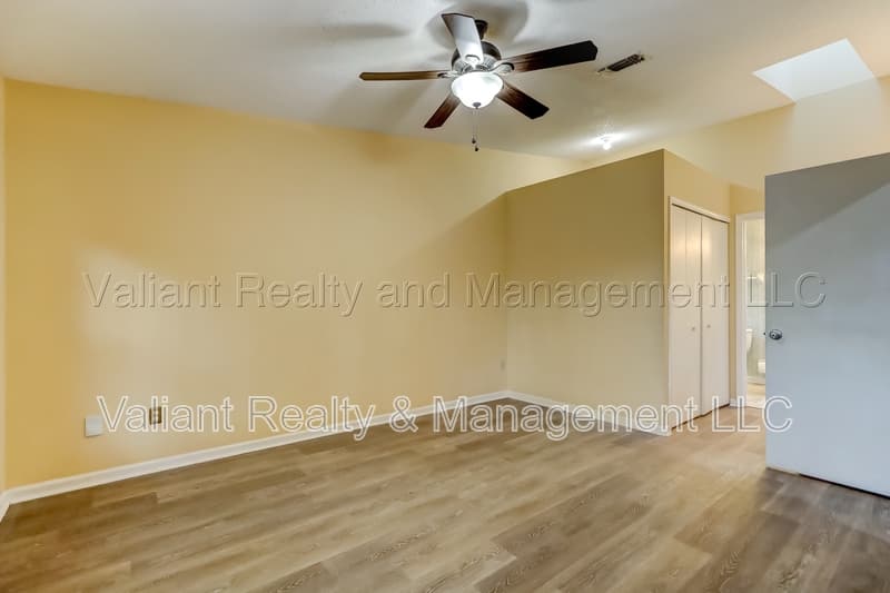 Jacksonville House: 3476 Raymur Villa Drive