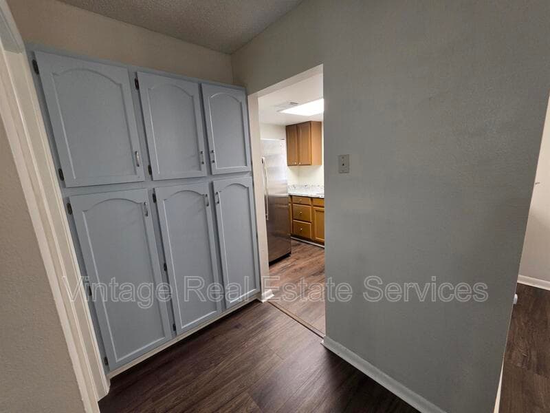 Brandon House: 851 Creekway Ct