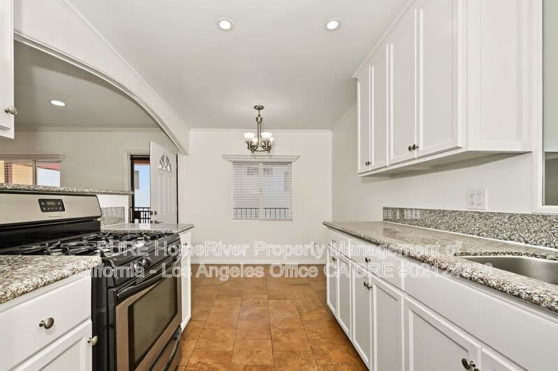 Santa Monica House: 1527 Harvard St