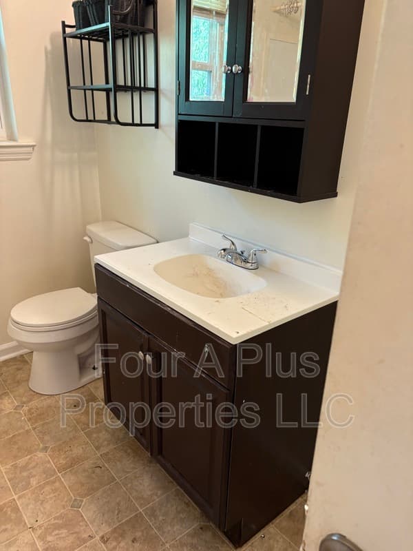 hixson Condo: 4664 cary lane