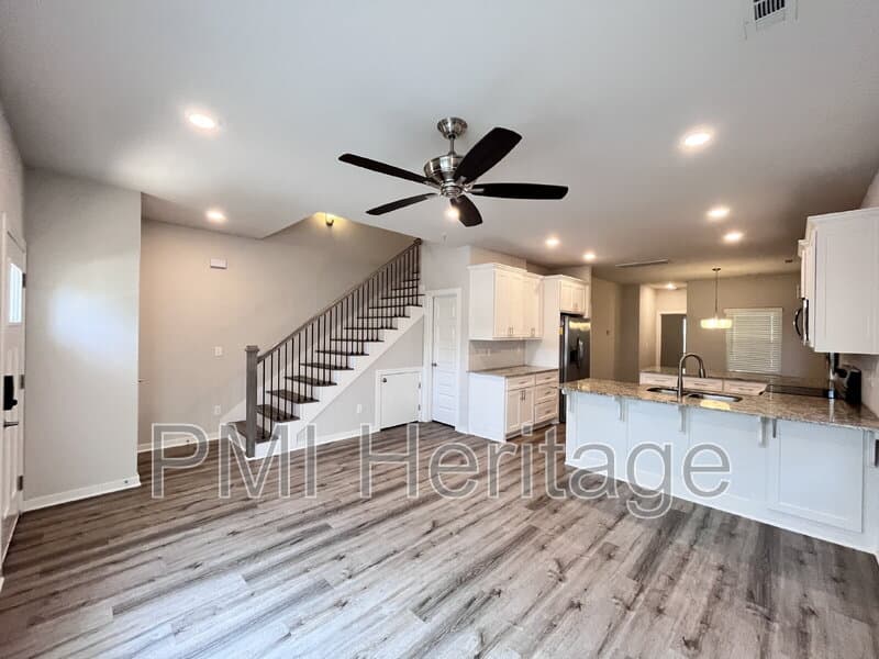 Fayetteville Condo: 1452 W Sligo St