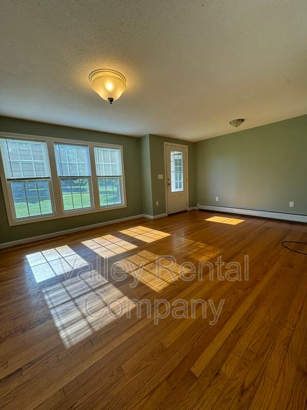 Hadley Condo: 201 Middle Street - 1