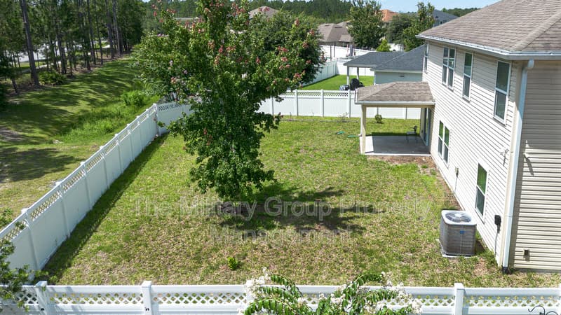 Orange Park House: 391 Hepburn Rd