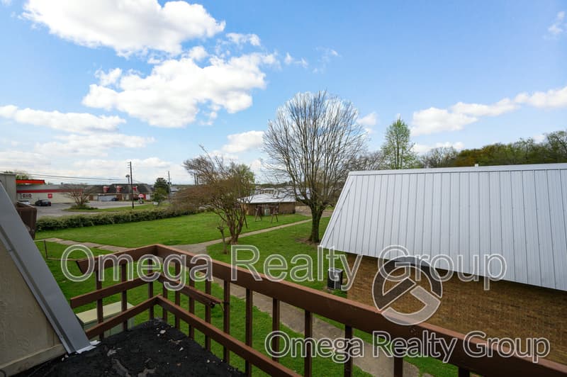 Montgomery Apartment: 3380 Mcgehee Rd