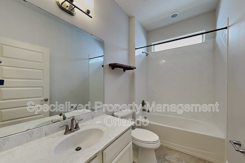 Winter Garden Townhome: 15543 Waterleigh Cove Dr