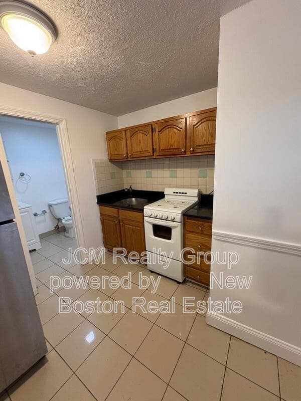 Chelsea Condo: 143 Arlington Street