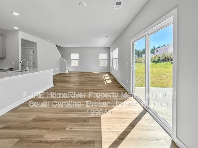 Moore House: 1521 Switchback Cir