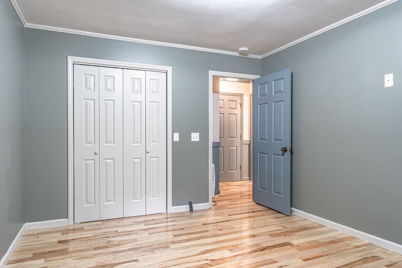 Southern Pines House: 119 Cliff Court