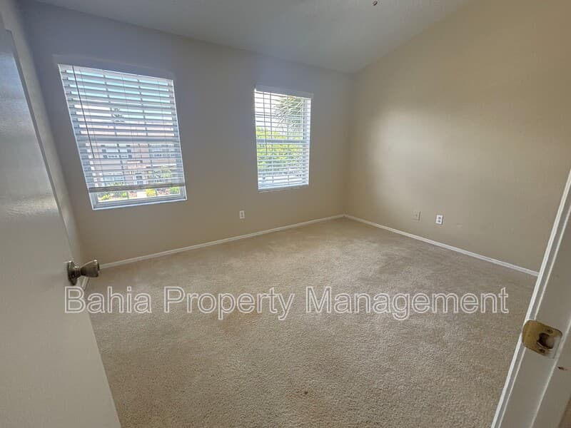 Tampa Townhome: 6235 Bayside Key Dr