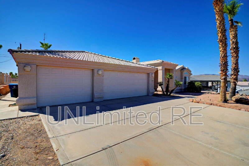 Lake Havasu City House: 304 Acoma Blvd S