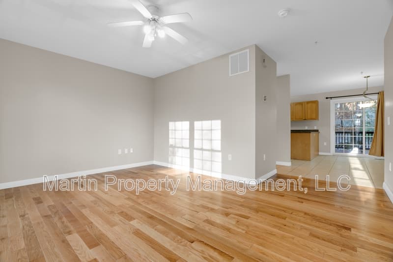 Chelmsford Condo: 179 Littleton Road - 4