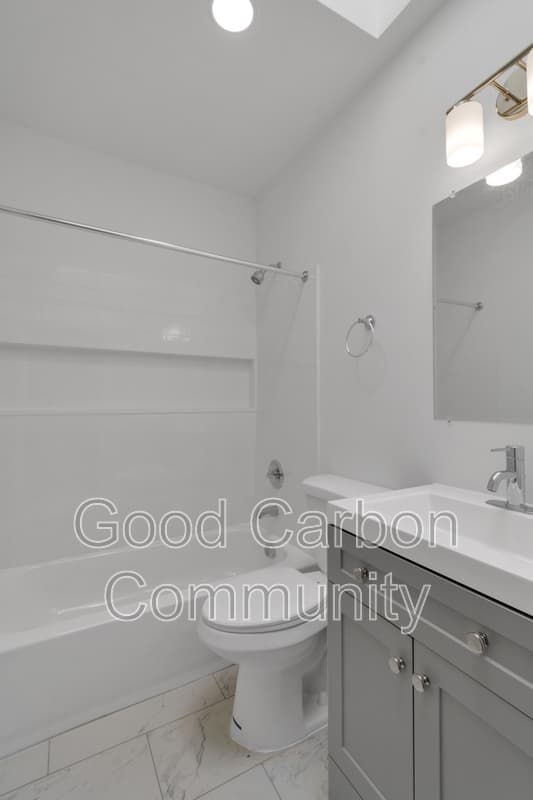 Buffalo Condo: 211 Summer St
