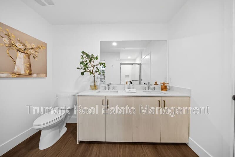 Pasadena Condo: 218 N El Molino Ave