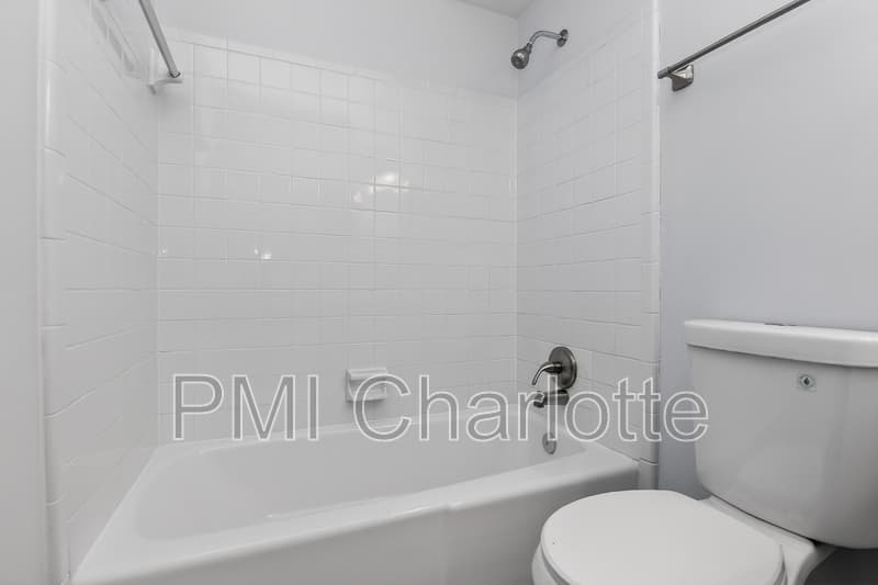 Charlotte Condo: 831 Mcalway Rd