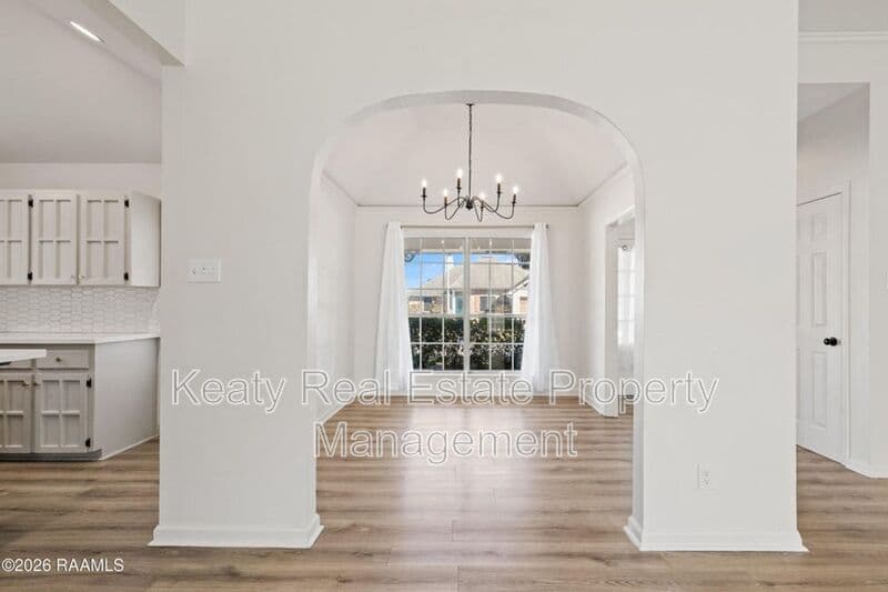 Youngsville House: 313 Wallingsford Cir