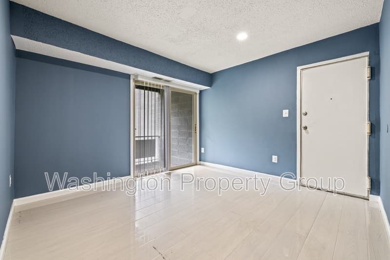 Temple Hills House: 3009 Southern Ave
