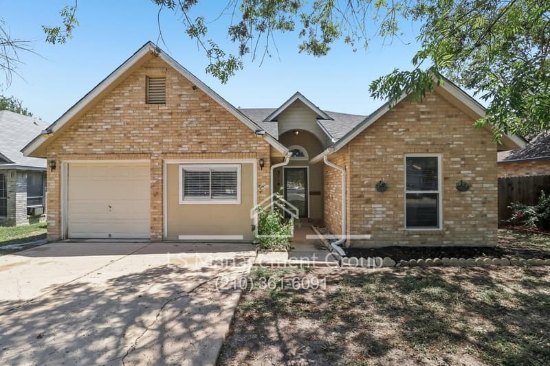 San Antonio House: 3118 Bear Springs Drive