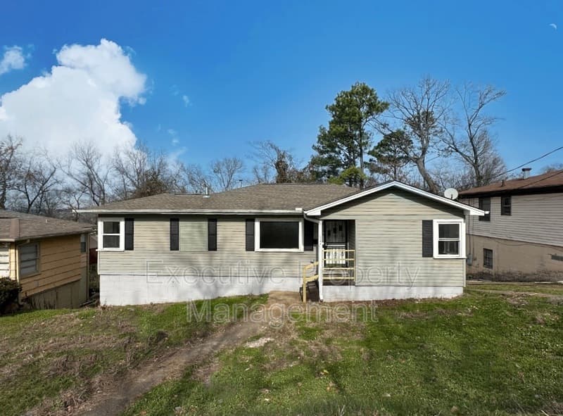 Birmingham House: 2108 25th Street