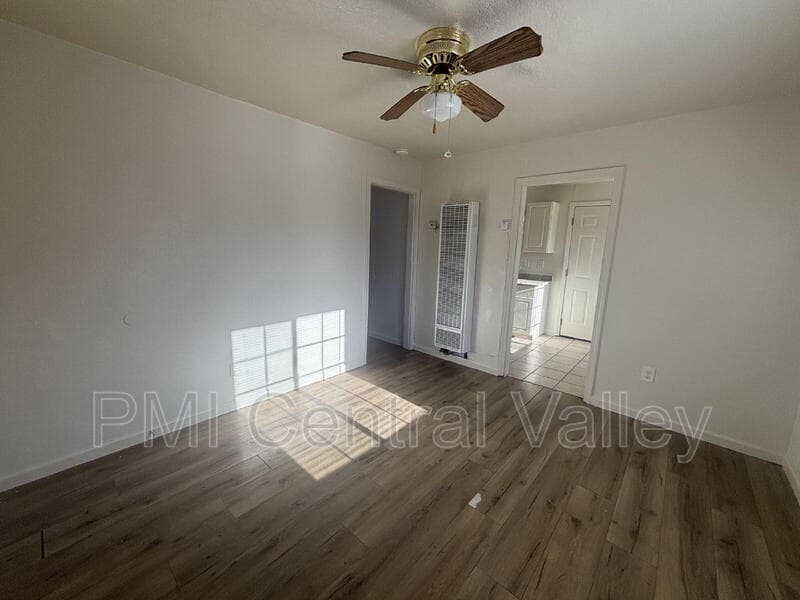 Stockton Condo: 1302 North Filbert Street