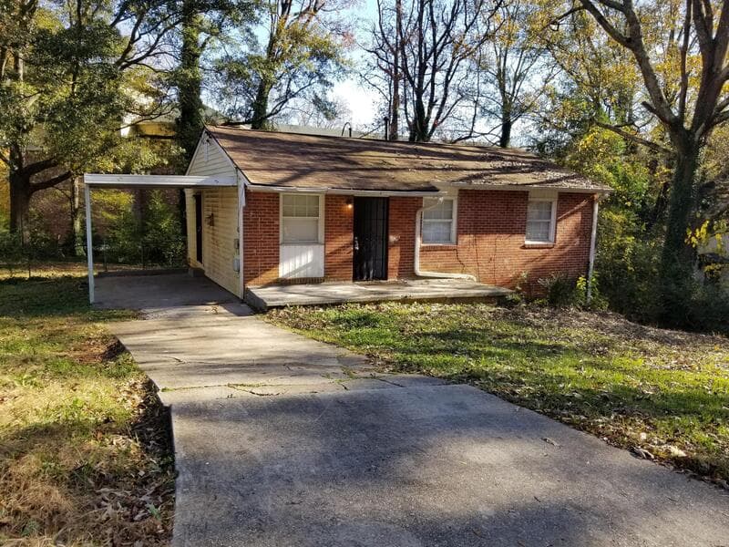 Atlanta House: 1822 Giben Road SW