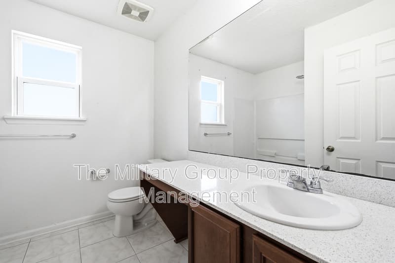 Orange Park House: 391 Hepburn Rd