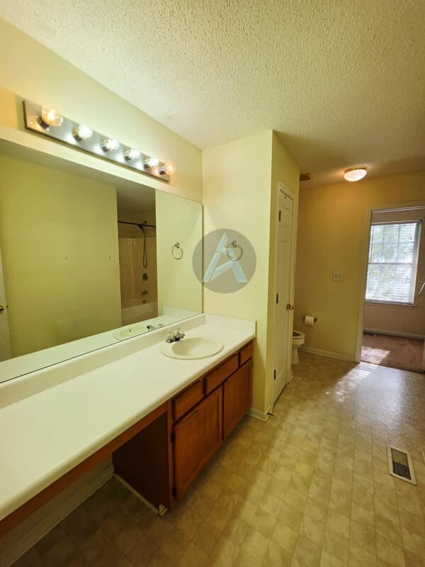 Acworth House: 2125 Serenity Drive Northwest
