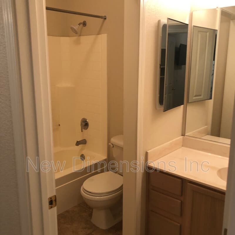 Sparks House: 3908 Cloverbrook Drive