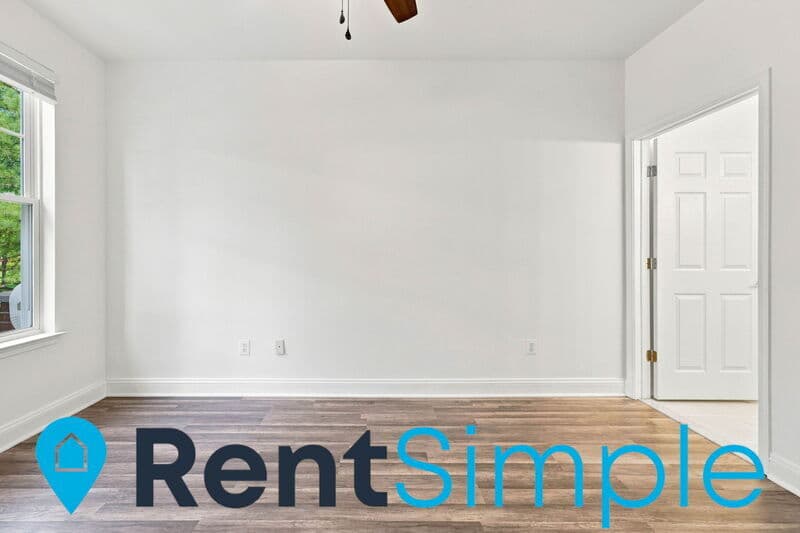 Gainesville Condo: 13890 Chelmsford Drive