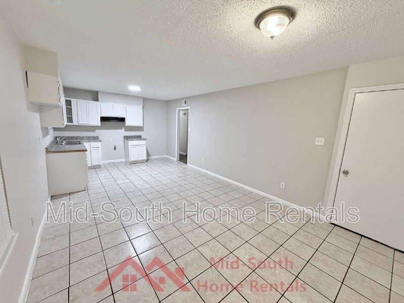 Memphis House: 5151 Corkwood Dr