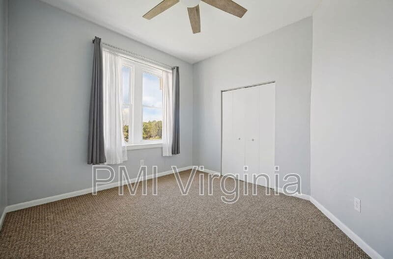 Suffolk Condo: 318 North Main Street