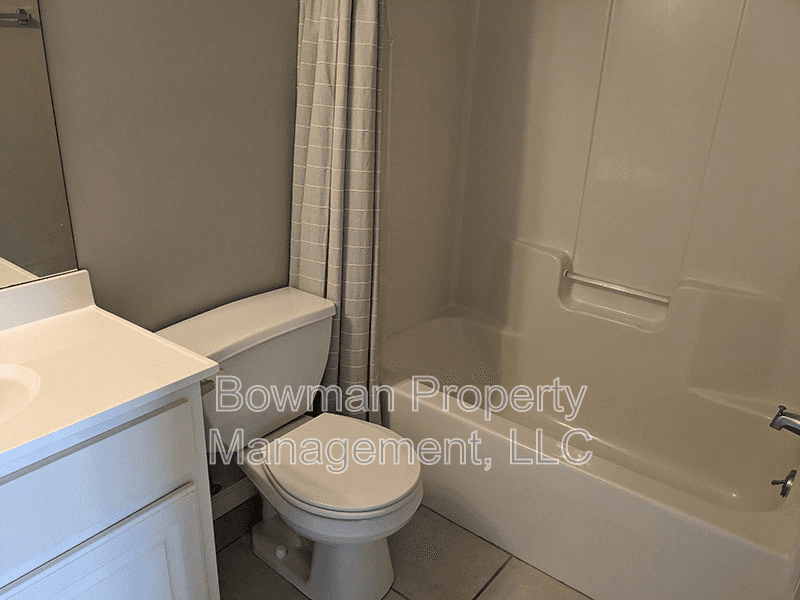 Athens Condo: 660 Barnett Shoals Rd