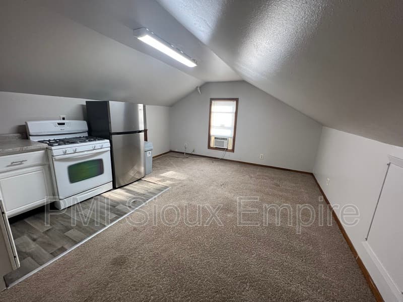 Sioux Falls Condo: 1304 E 4th St.